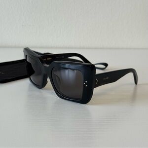 New! Celine Black Sunglasses CL40156U 01A, Authentic